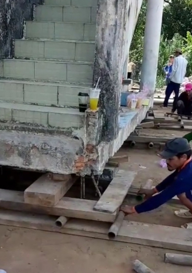 THẦN ĐÈN DI CHUYỂN NHÀ